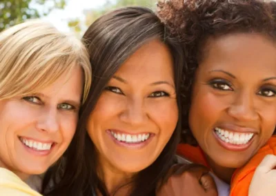 Estrogen Therapy May Prevent Gum Disease in Women